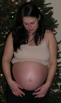 Photograph of Deborah 10 hours into labour.
